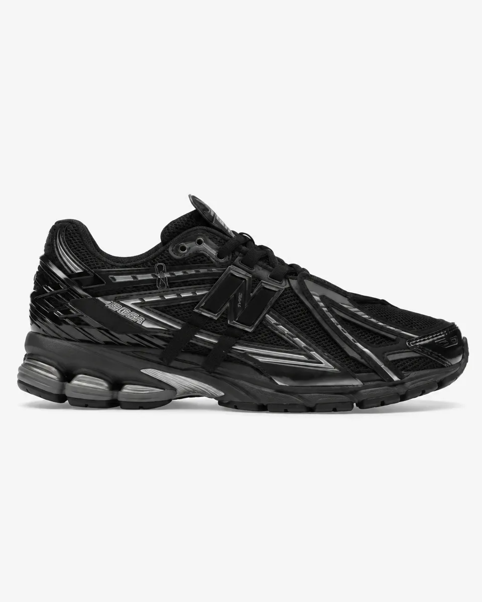 New Balance 1906R Black Chrome