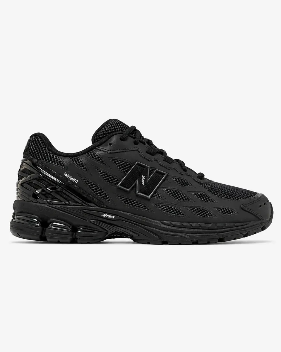 New Balance 1906R Triple Black