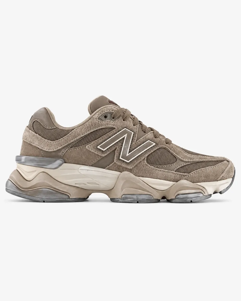 New Balance 9060 Mushroom