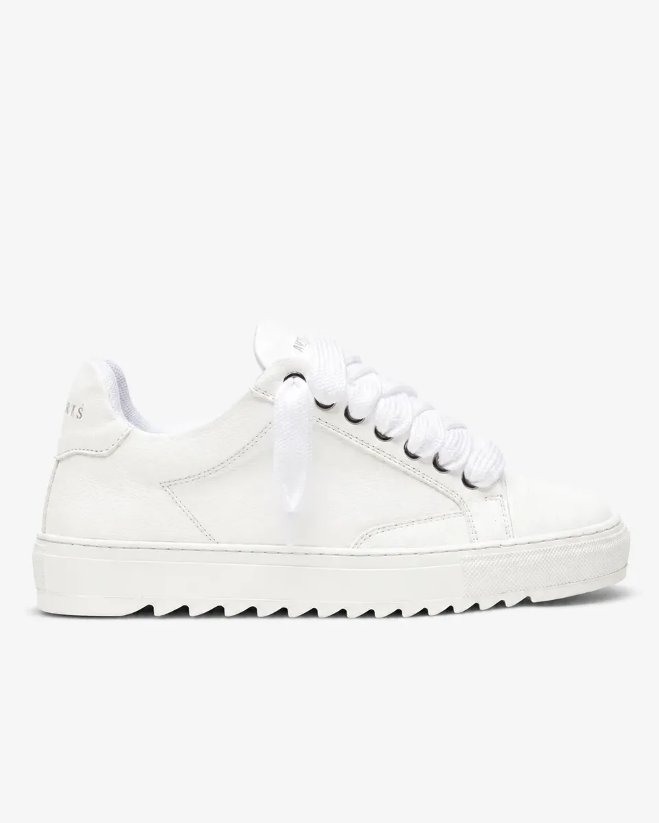 Numeris Low Triple White